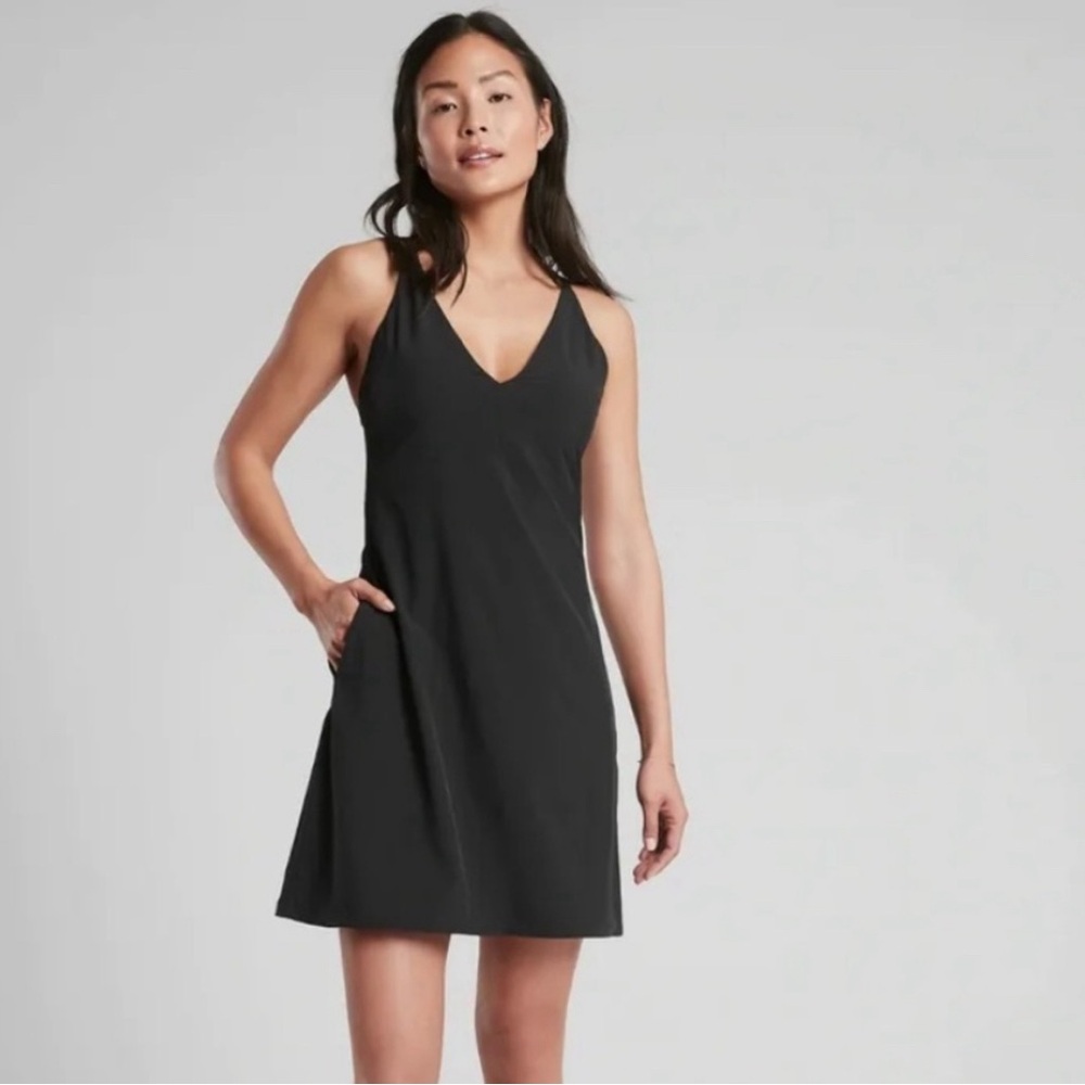 Athleta black Breathe In dress, size 4